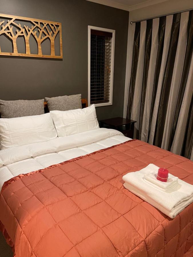 Ruth'S House Homestay Master Room With Private Shower And Toilet Auckland Exterior photo
